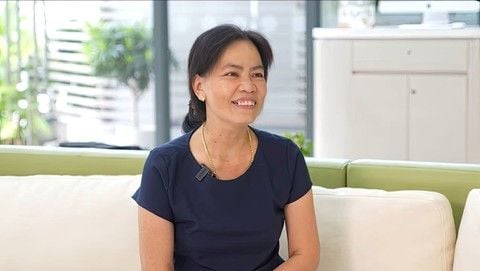 Ms. L.T.Đ Radiantly Shares Her Journey of Overcoming Illness After Successful Treatment