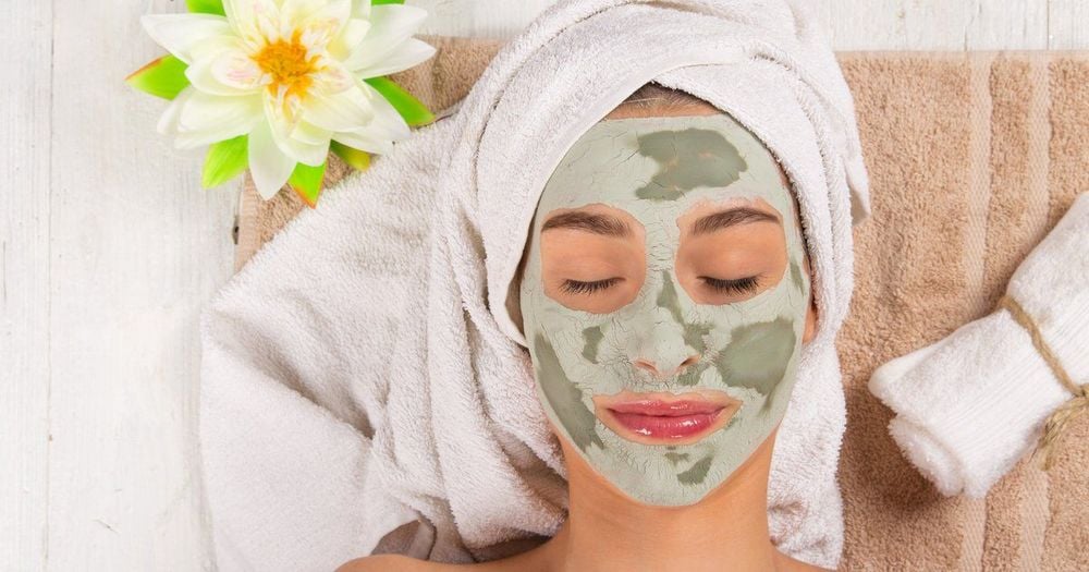 After peeling your skin, you can apply a mask suitable for your skin type.
