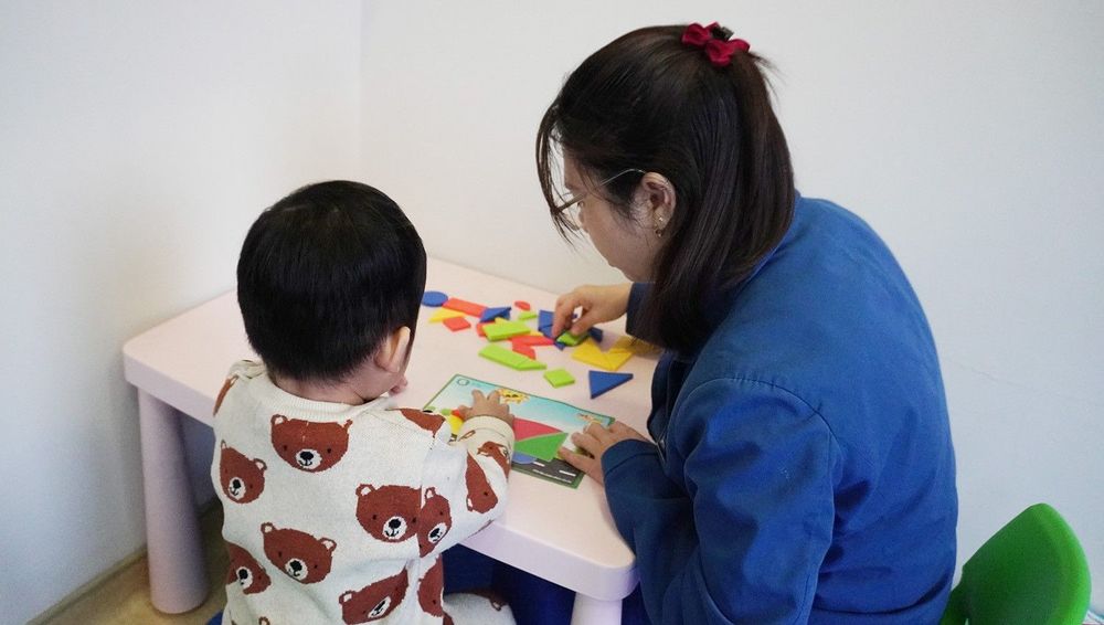 Psychologists and physicians at IMHC carefully assess each child before developing an individualized treatment plan, with the child’s comfort and safety as the highest priorities