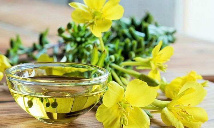 Evening primrose oil can be ingested directly or applied topically to the affected area.  
