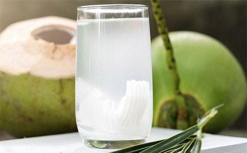 Does drinking coconut water help with weight loss?