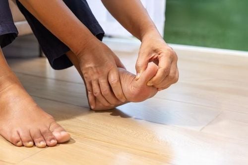 Acute Gout: Symptoms and Quick Pain Relief