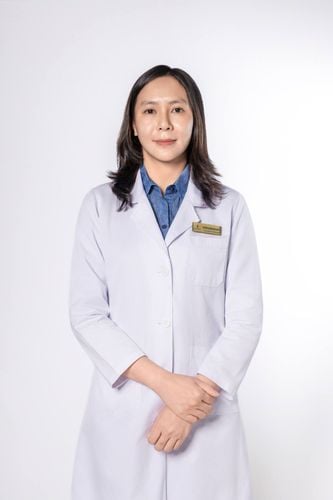 Bác sĩ   Nguyễn Thị Hương Xuân