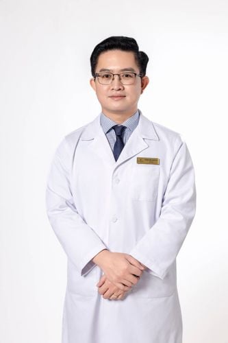 Bác sĩ  Tô Kim Sang