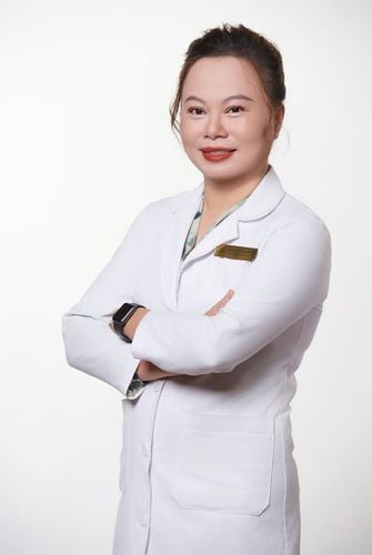 Bác sĩ   Trần Thị Thu Hiền