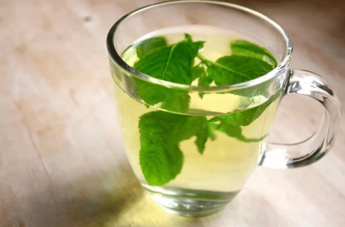 Peppermint and peppermint products may reduce the quality of breast milk.